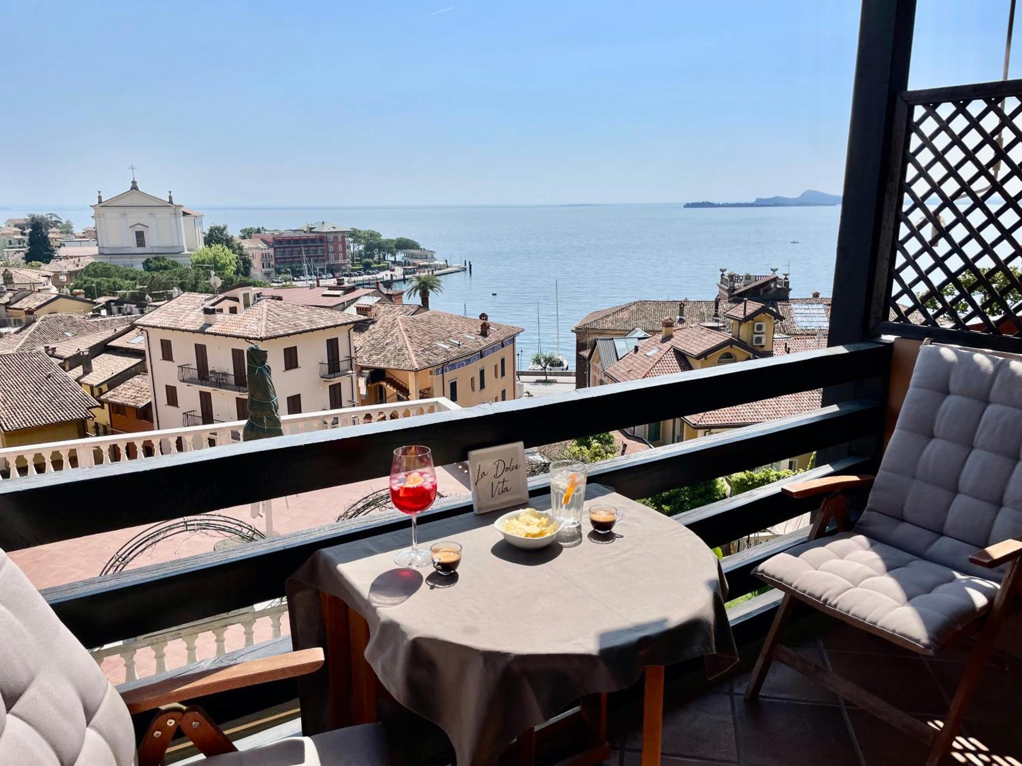 Casa Dolce Vita, Seeblick Toscolano Maderno Eksteriør bilde