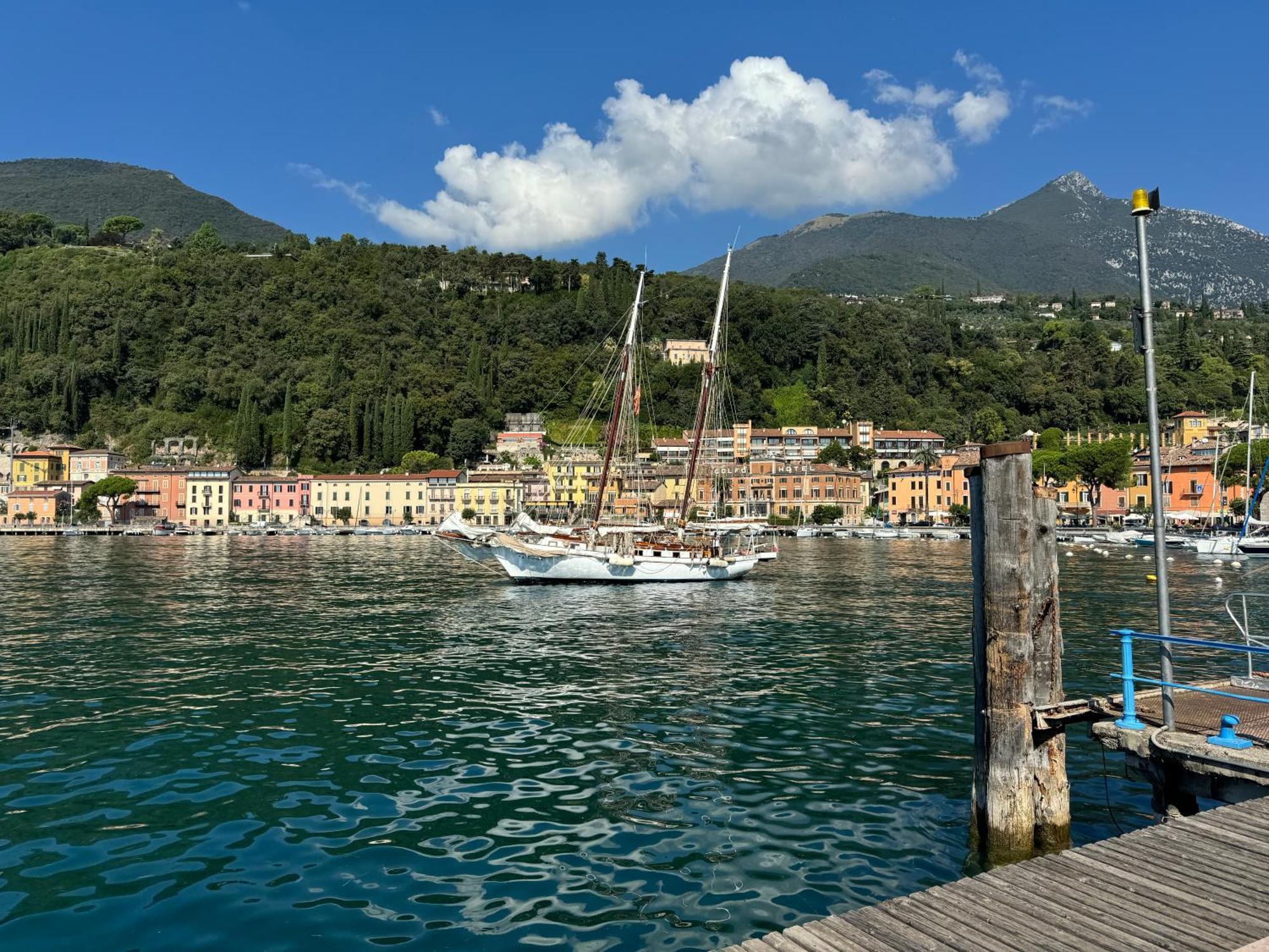 Casa Dolce Vita, Seeblick Toscolano Maderno Eksteriør bilde